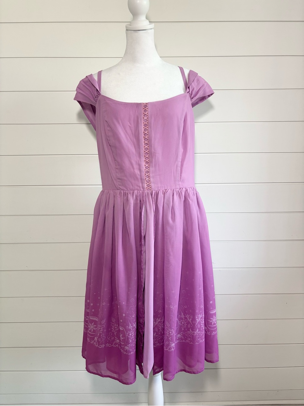 Her Universe Disney Tangled Rapunzel Princess Cold Shoulder Dress Size XL